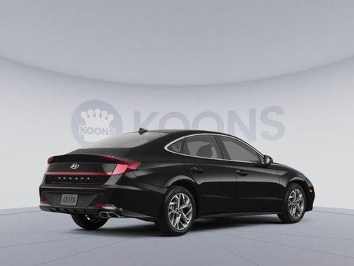 2022 Hyundai SONATA SE