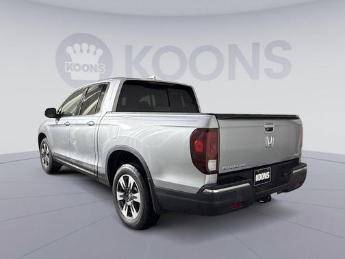 Lunar Silver Metallic 2019 Honda Ridgeline RTL-E