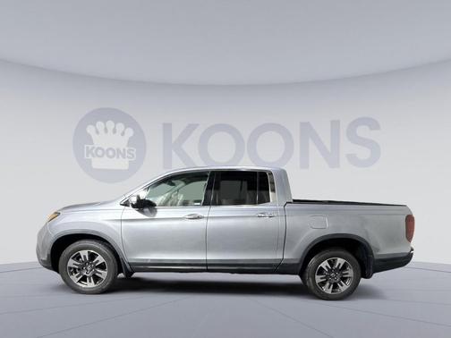 Lunar Silver Metallic 2019 Honda Ridgeline RTL-E