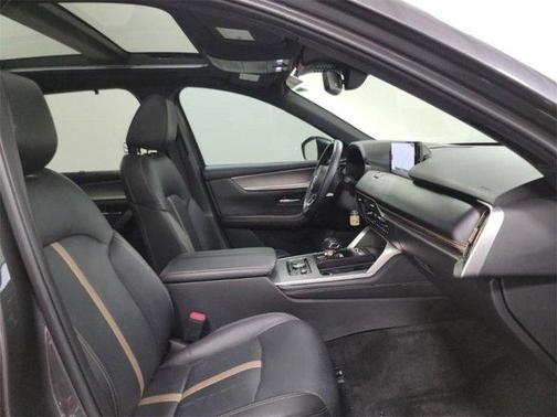 2024 Mazda CX-90 PHEV Premium Plus
