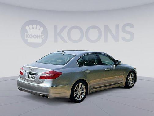 2012 Hyundai Genesis 3.8