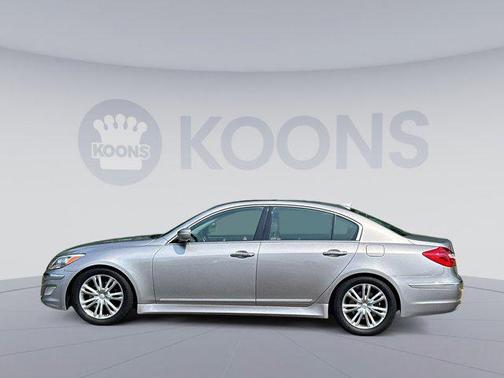 2012 Hyundai Genesis 3.8