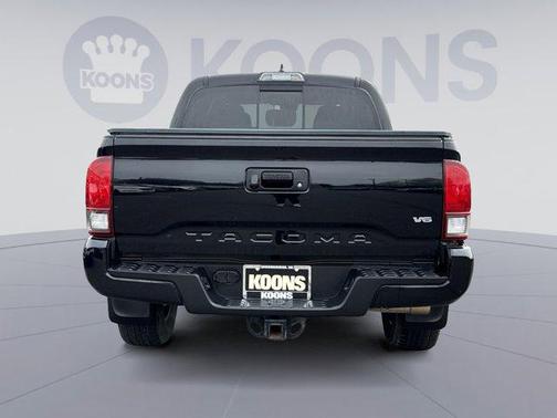 2019 Toyota Tacoma SR