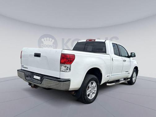 Super White 2013 Toyota Tundra Grade