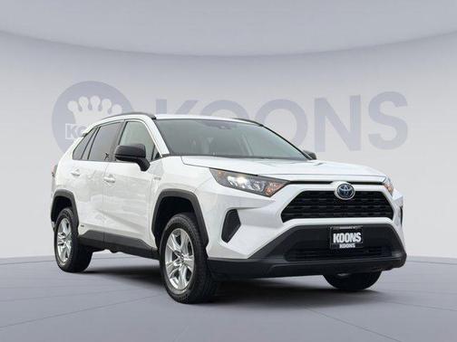 2020 Toyota RAV4 Hybrid LE
