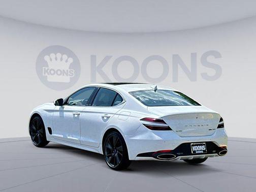 2022 Genesis G70 3.3T AWD