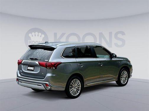 2022 Mitsubishi Outlander PHEV SEL