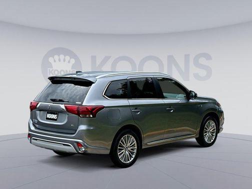 2022 Mitsubishi Outlander PHEV SEL