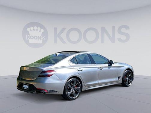 2022 Genesis G70 3.3T AWD