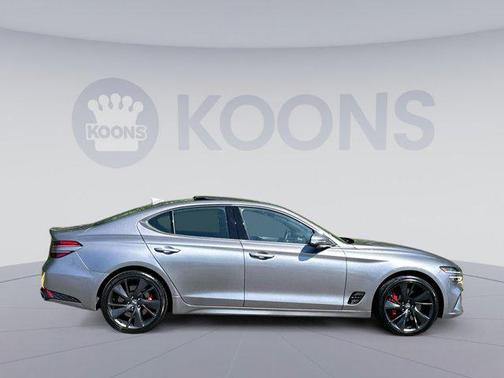 2022 Genesis G70 3.3T AWD