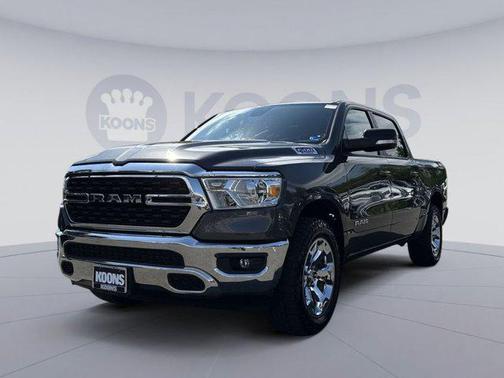 Granite Crystal Metallic Clearcoat 2022 RAM 1500 Big Horn/Lone Star