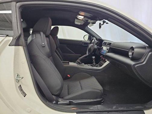 2024 Toyota GR86 Base
