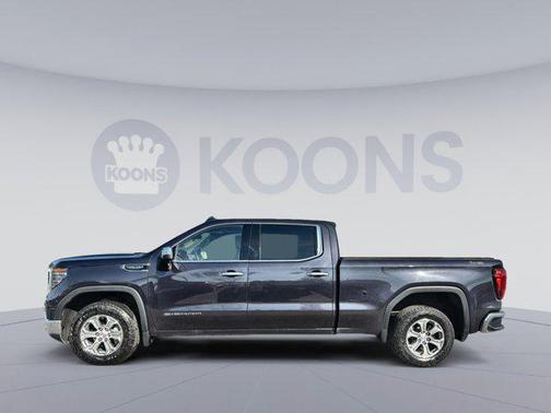 2022 GMC Sierra 1500 SLT