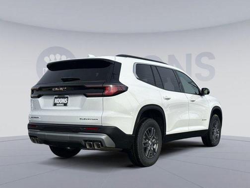2026 GMC Acadia Elevation FWD