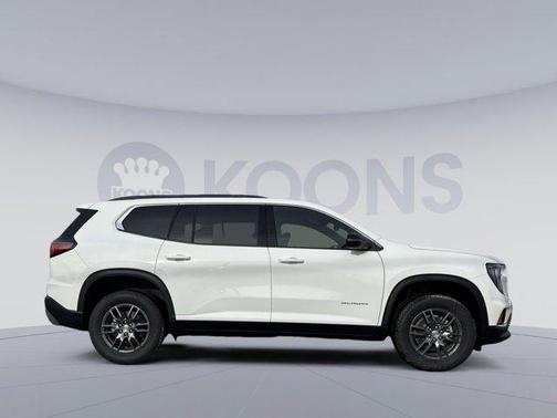 2026 GMC Acadia Elevation FWD