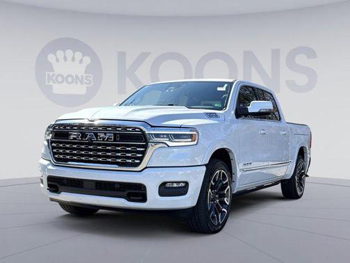 Ivory White Tri-Coat Pearlcoat 2025 RAM 1500 Limited