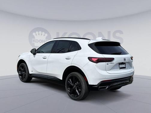 Iridescent White Tricoat 2026 Buick Envision Sport Touring AWD