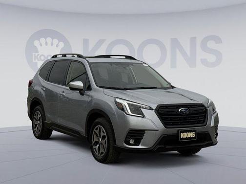 2024 Subaru Forester Premium