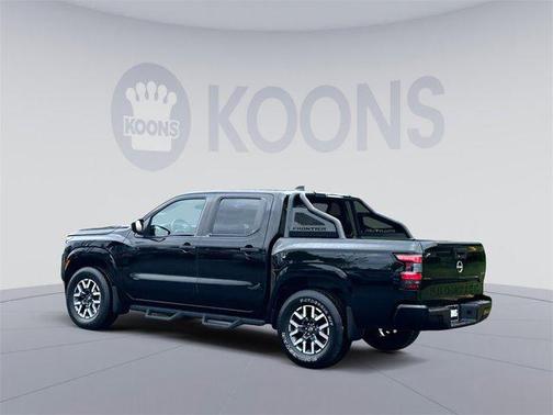2022 Nissan Frontier S