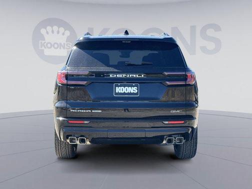 2026 GMC Acadia Denali