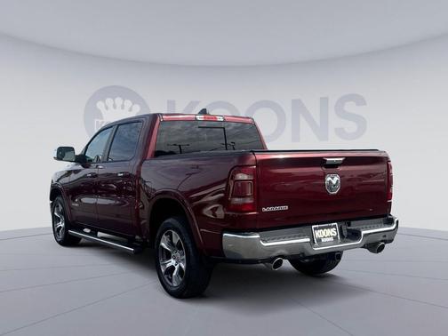 Delmonico Red Pearlcoat 2019 RAM 1500 Laramie