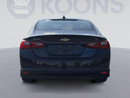 Night Shade Metallic 2025 Chevrolet Malibu FWD 1LT