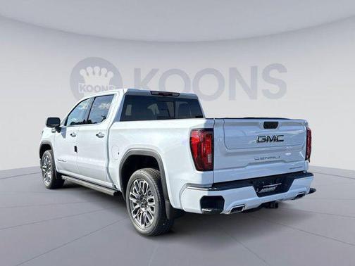 Glacier White Tricoat 2026 GMC Sierra 1500 Denali Ultimate
