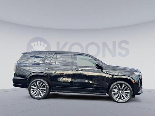 2023 Cadillac Escalade Sport