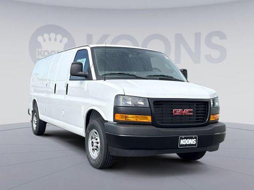 2026 GMC Savana 3500 3500 Extended Wheelbase, Work Van, RWD