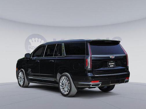 2022 Cadillac Escalade ESV Premium Luxury