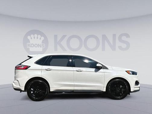 2022 Ford Edge ST Line