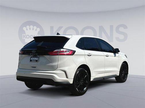 2022 Ford Edge ST Line