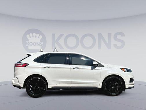 2022 Ford Edge ST Line