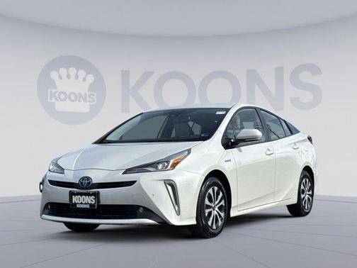 2019 Toyota Prius XLE