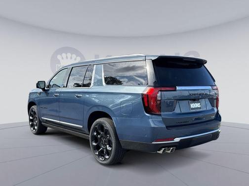 Downpour Metallic 2026 GMC Yukon XL Denali