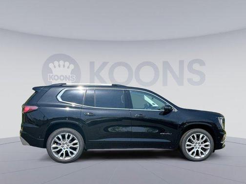 2025 GMC Acadia Denali