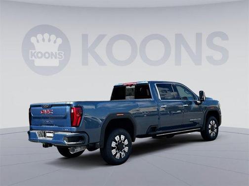 2025 GMC Sierra 3500 Denali