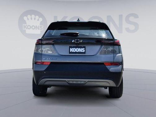 Gray Ghost Metallic 2022 Chevrolet Bolt EUV FWD Premier