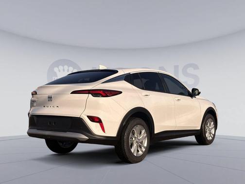 Summit White 2026 Buick Envista Preferred FWD
