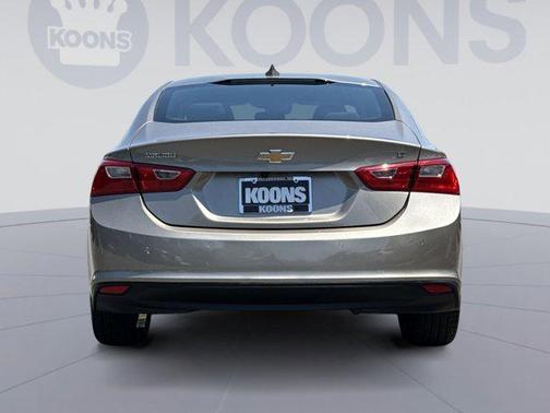 Mineral Gray Metallic 2025 Chevrolet Malibu FWD 1LT