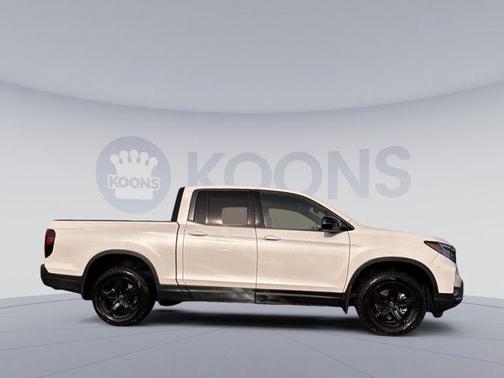 2023 Honda Ridgeline Black