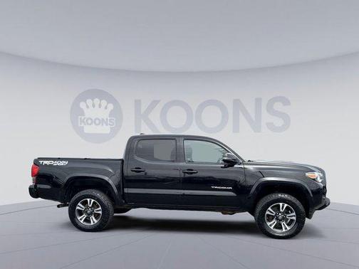 2016 Toyota Tacoma TRD Sport