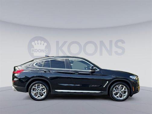2024 BMW X4 xDrive30i