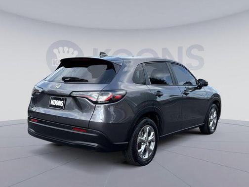 Modern Steel Metallic 2024 Honda HR-V LX