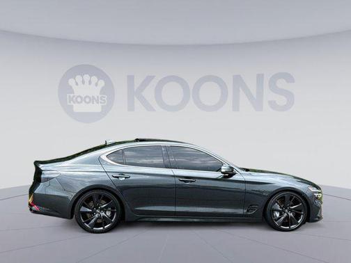 2022 Genesis G70 3.3T AWD