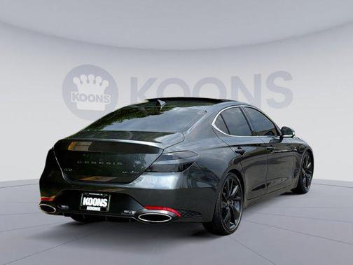 2022 Genesis G70 3.3T AWD