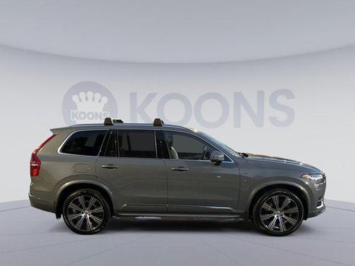 2023 Volvo XC90 B6 Ultimate 6-Seater