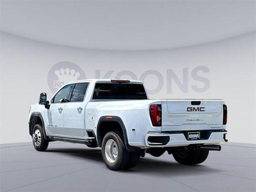2025 GMC Sierra 3500 Denali