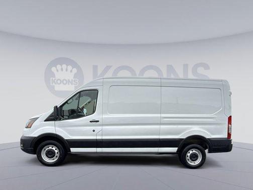 Oxford White 2023 Ford Transit-250 Base