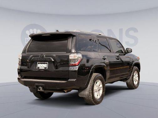 Midnight Black Metallic 2018 Toyota 4Runner SR5